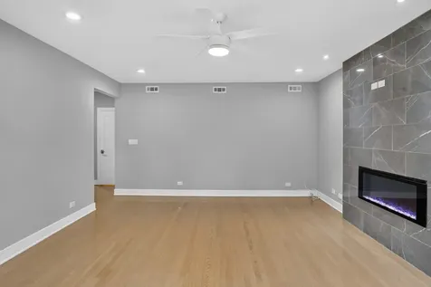 6629 South Ingleside Avenue Chicago IL 60637