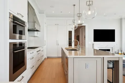 451 East Grand Avenue Chicago IL 60611