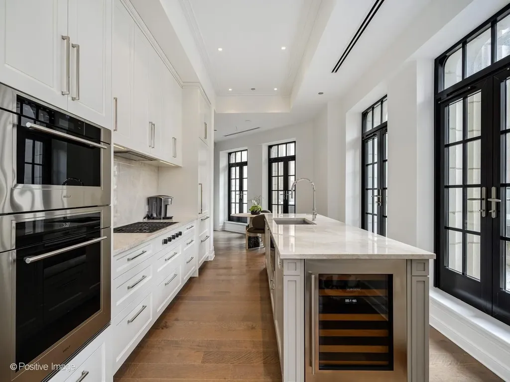 435 North Michigan Avenue Chicago IL 60611