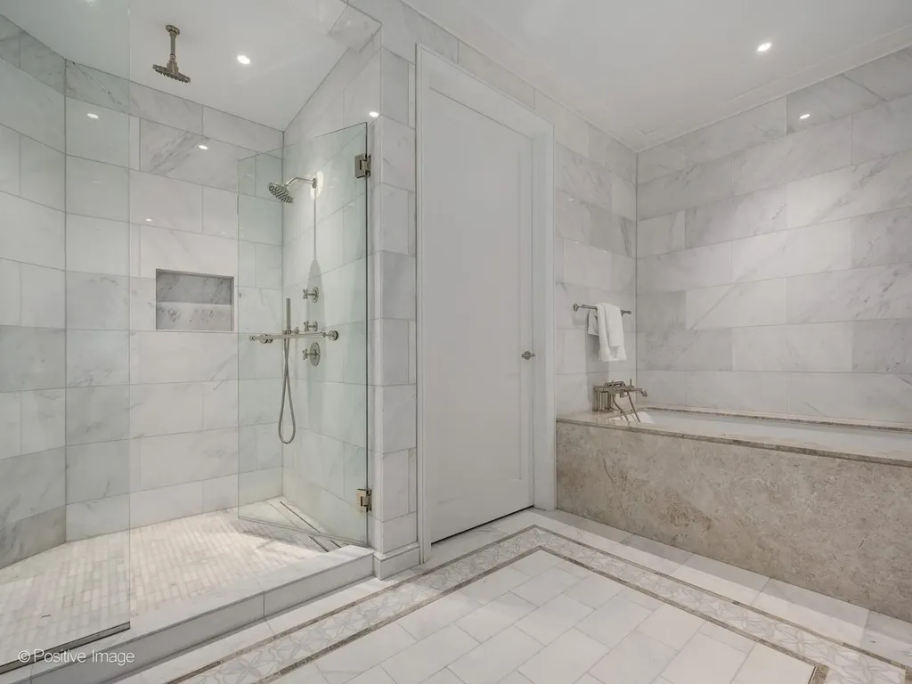 435 North Michigan Avenue Chicago IL 60611
