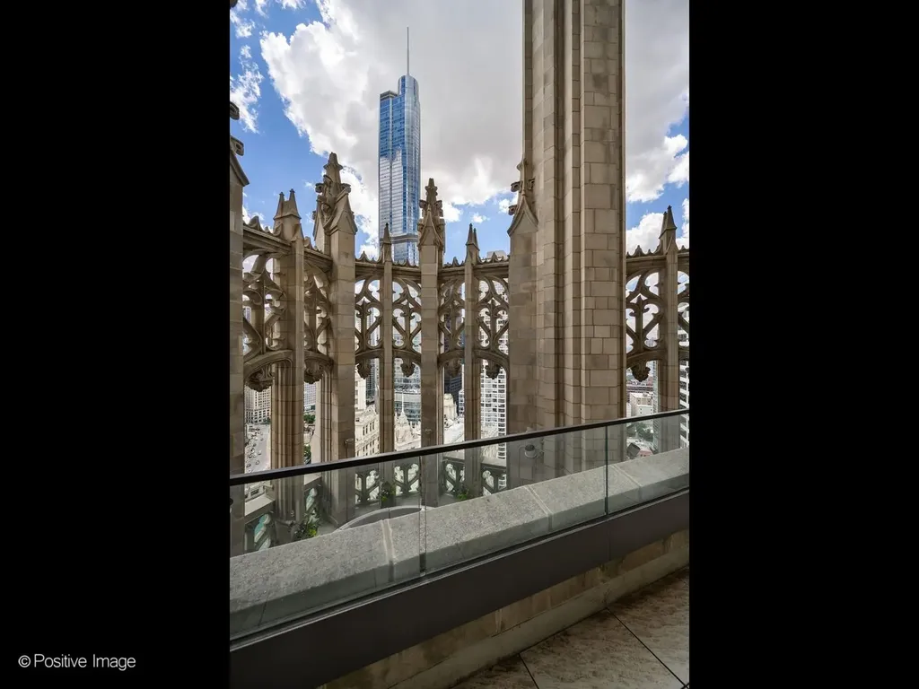 435 North Michigan Avenue Chicago IL 60611