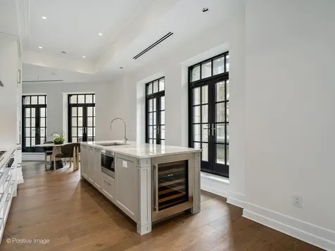 435 North Michigan Avenue Chicago IL 60611