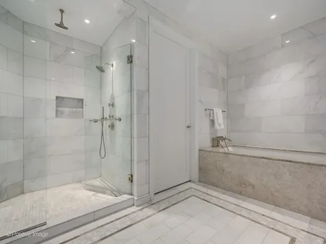 435 North Michigan Avenue Chicago IL 60611