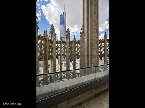 435 North Michigan Avenue Chicago IL 60611