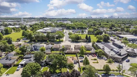 6819 North Keystone Avenue Lincolnwood IL 60712
