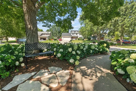 66 Feece Drive Batavia IL 60510