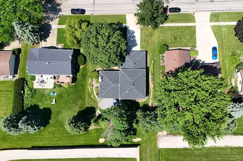 66 Feece Drive Batavia IL 60510