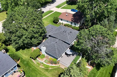 66 Feece Drive Batavia IL 60510