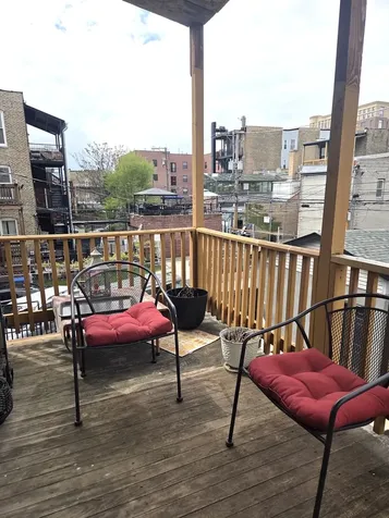 2726 West Haddon Avenue Chicago IL 60622