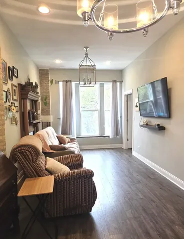2726 West Haddon Avenue Chicago IL 60622