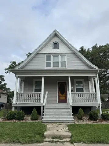 1005 South Center Street Bloomington IL 61701