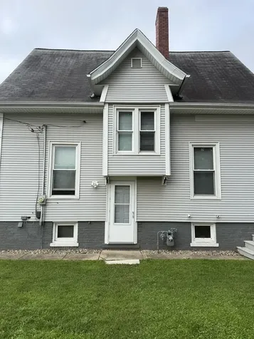 1005 South Center Street Bloomington IL 61701