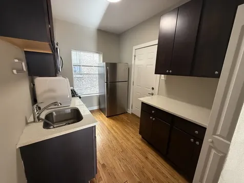 836 East 53rd Street Chicago IL 60615