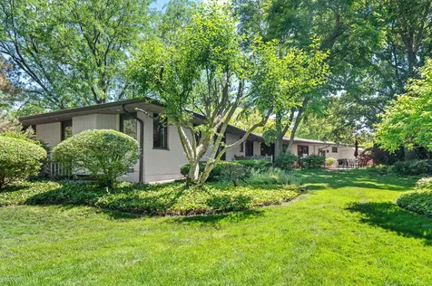 620 Orchard Lane Glencoe IL 60022