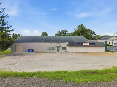 104 South Genesee Street Morrison IL 61270