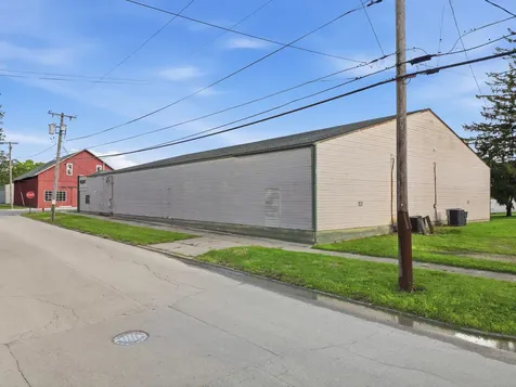 104 South Genesee Street Morrison IL 61270
