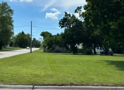 3250 Gilboa Avenue Zion IL 60099