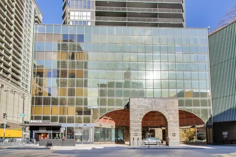 10 East Ontario Street Chicago IL 60611