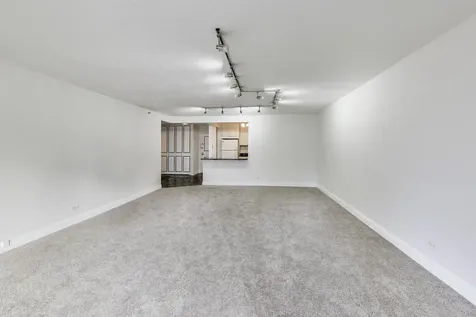 10 East Ontario Street Chicago IL 60611