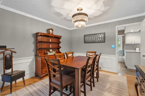 1910 Glenwood Drive Moline IL 61265