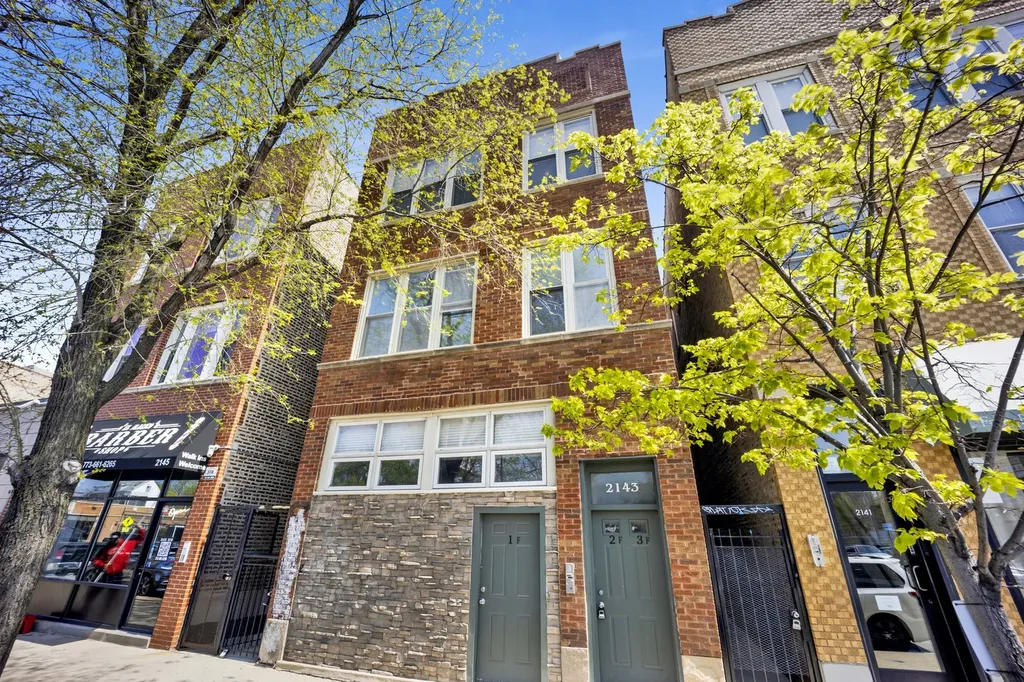 2143 North Western Avenue Chicago IL 60647
