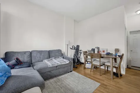 2143 North Western Avenue Chicago IL 60647