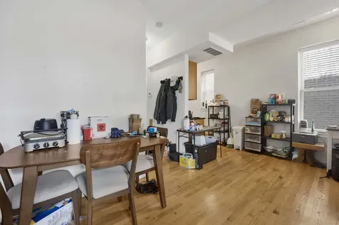 2143 North Western Avenue Chicago IL 60647