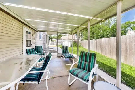 48 Country Club Drive Northlake IL 60164