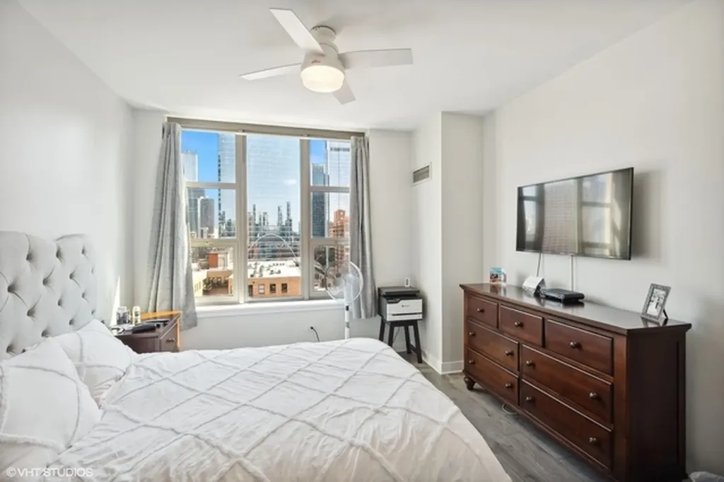 200 North Jefferson Street Chicago IL 60661