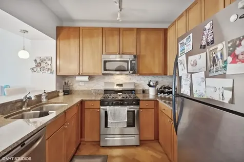 200 North Jefferson Street Chicago IL 60661