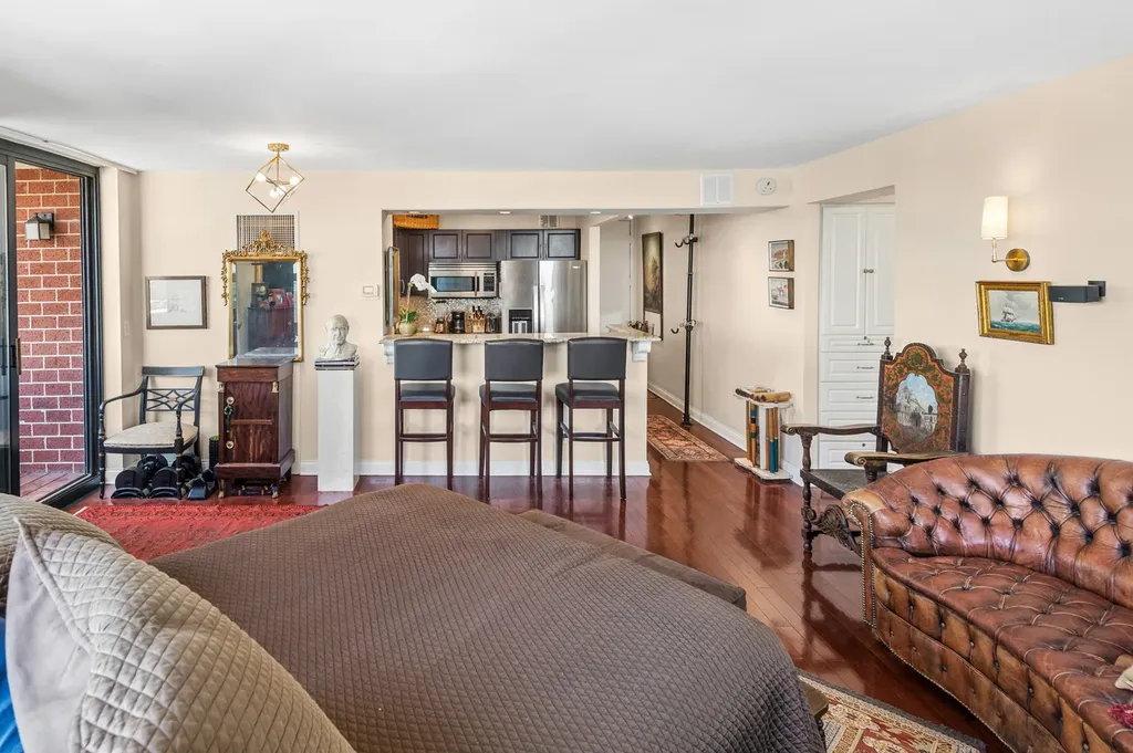3660 North Lake Shore Drive Chicago IL 60613