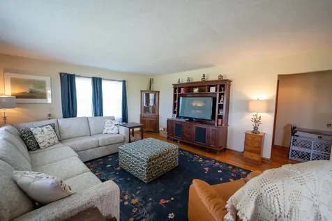 30319 Brookville A&b Road Lanark IL 61046