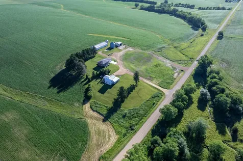 30319 Brookville A&b Road Lanark IL 61046