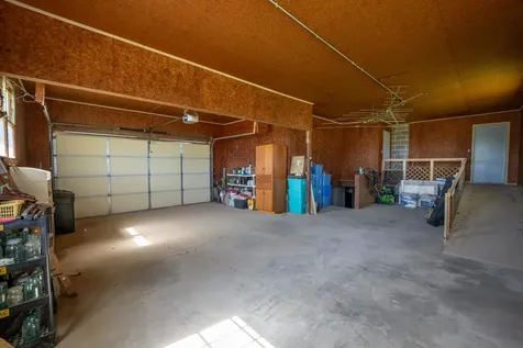 30319 Brookville A&b Road Lanark IL 61046