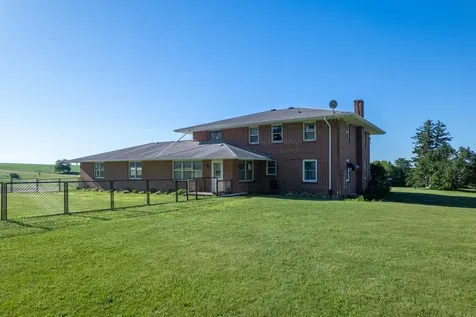 30319 Brookville A&b Road Lanark IL 61046