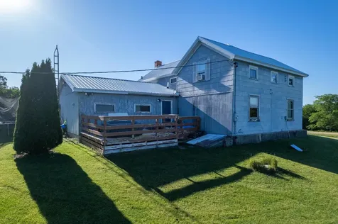 30319 Brookville A&b Road Lanark IL 61046