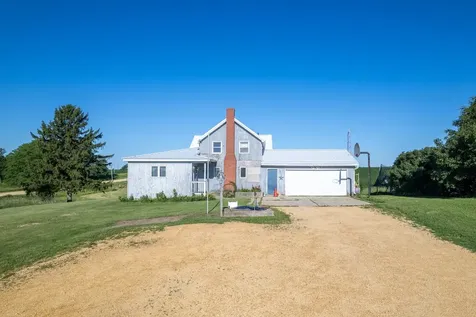 30319 Brookville A&b Road Lanark IL 61046
