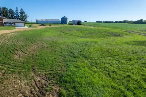 30319 Brookville A&b Road Lanark IL 61046