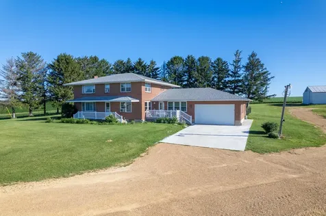 30319 Brookville A&b Road Lanark IL 61046
