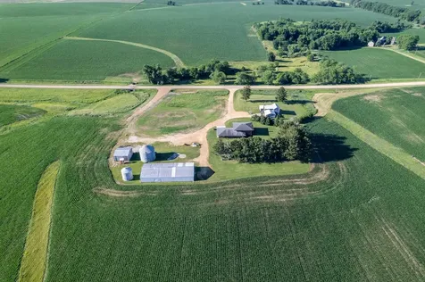 30319 Brookville A&b Road Lanark IL 61046
