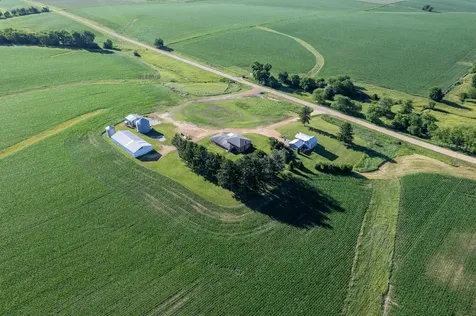 30319 Brookville A&b Road Lanark IL 61046