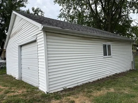 247 East Holmes Street Paxton IL 60957