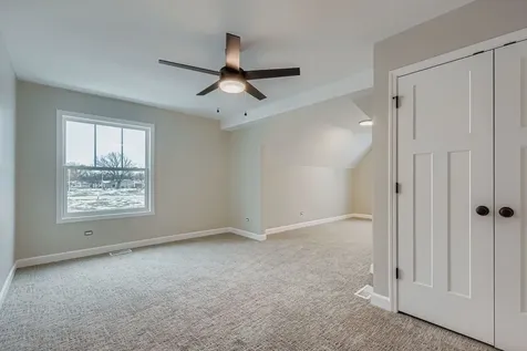 5244 169TH Place Oak Forest IL 60452