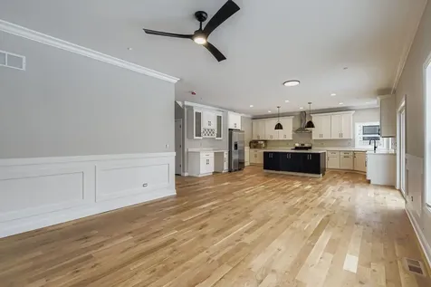 5244 169TH Place Oak Forest IL 60452