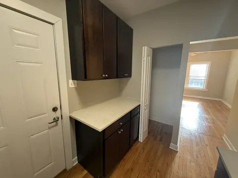 836 East 53rd Street Chicago IL 60615