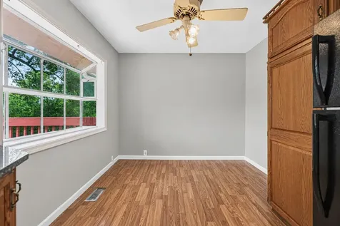 320 Hemlock Avenue Romeoville IL 60446