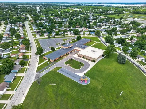 320 Hemlock Avenue Romeoville IL 60446