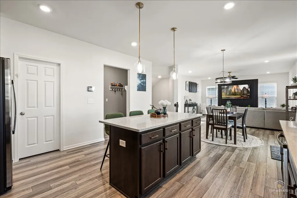 15334 South Sawgrass Circle Plainfield IL 60544