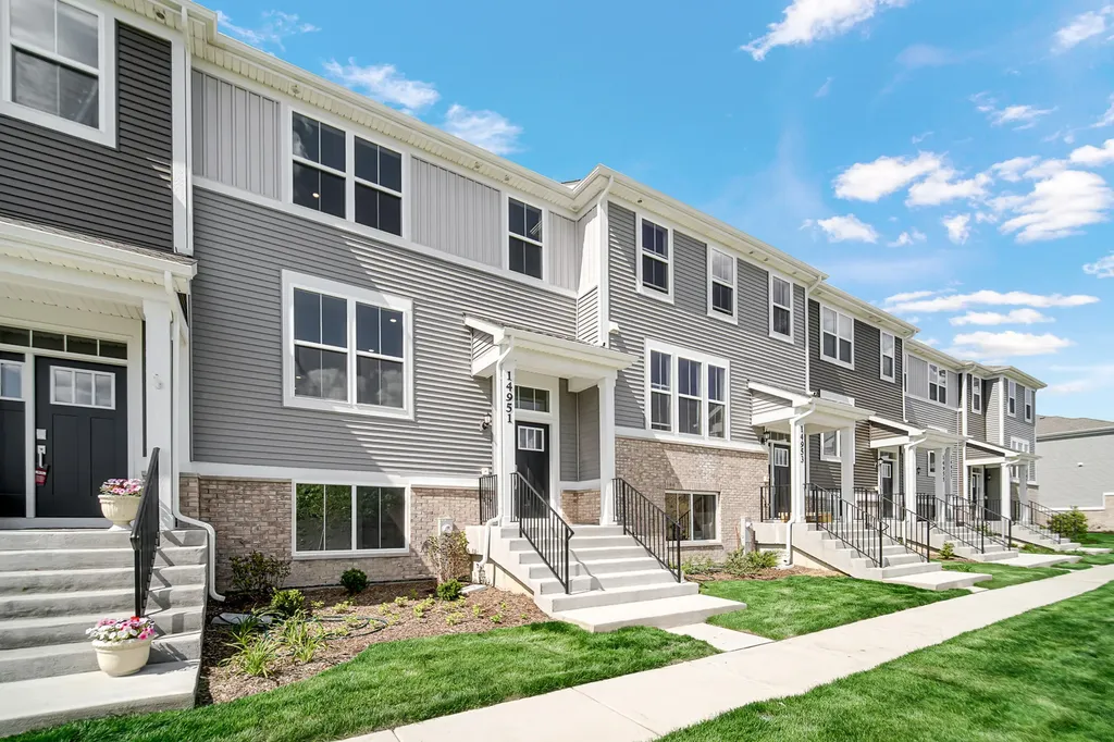 14951 South Mccarthy Circle Plainfield IL 60544