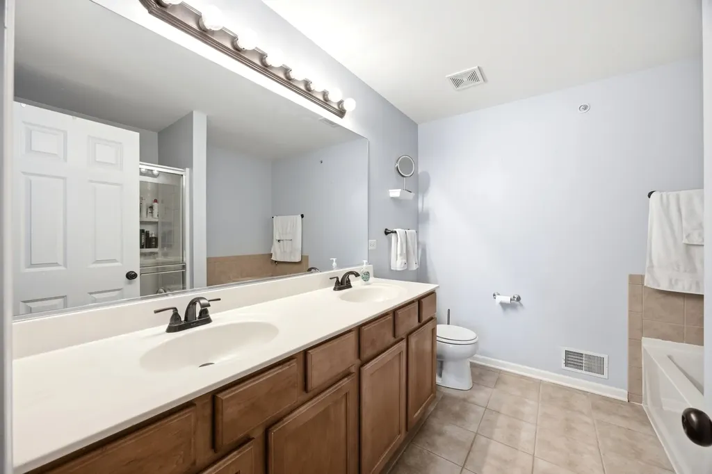 8946 Disbrow Street Huntley IL 60142